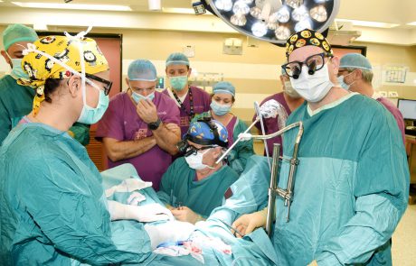 בסורוקה מרכז רפואי אוניברסיטאי בוצעו פעולות ניתוחיות ראשונות מסוגן לתיקון מומים נדירים במערכת השתן והמין בילדות